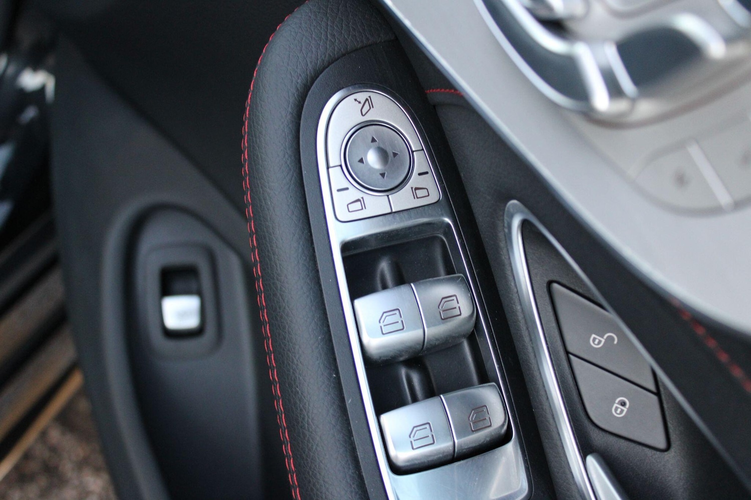 Used Mercedes-Benz C Class 2022 for sale - 77073907: Photo 39