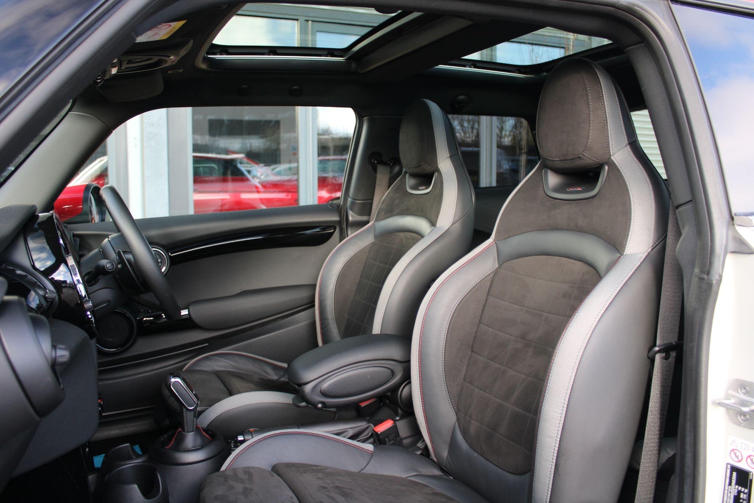 Used MINI Hatch 2020 for sale - 76899314: Photo 14