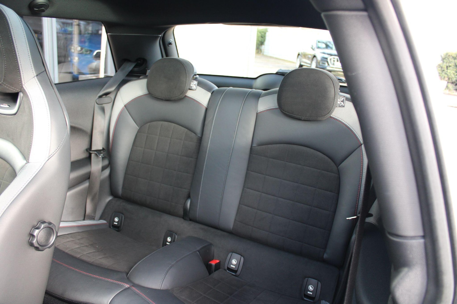 Used MINI Hatch 2020 for sale - 76899314: Photo 15