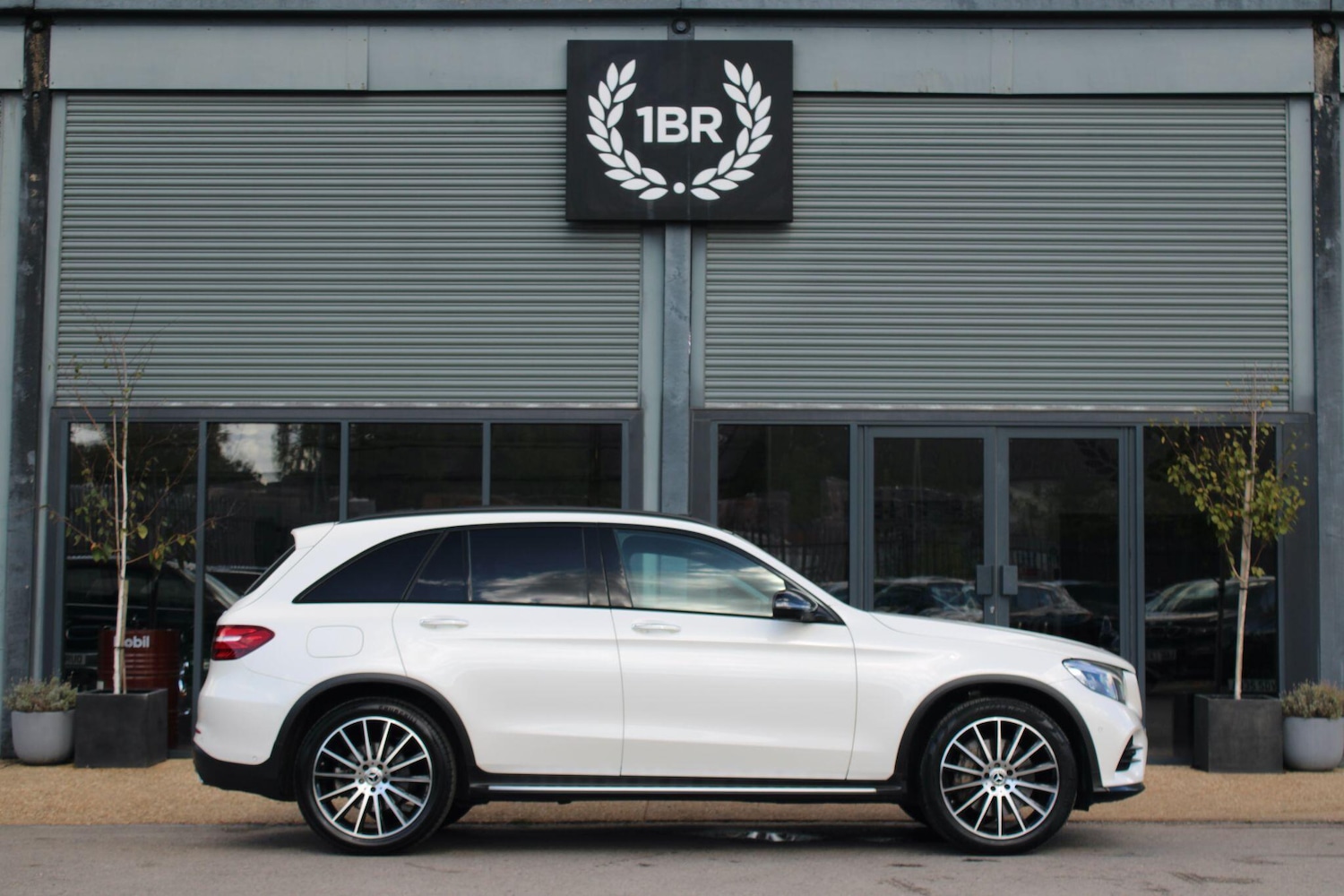 Used Mercedes-Benz GLC 2018 for sale - 76610215: Photo 4