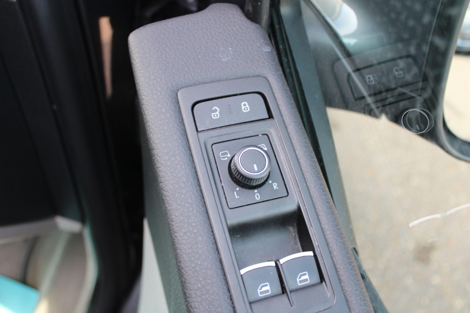 Used Volkswagen California 2017 for sale - 76991126: Photo 33