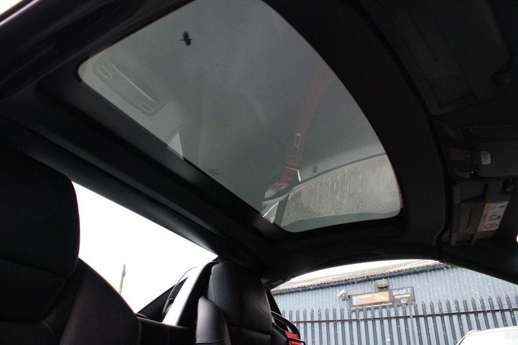 Used Mercedes-Benz SLC 2017 for sale - 76610222: Photo 19