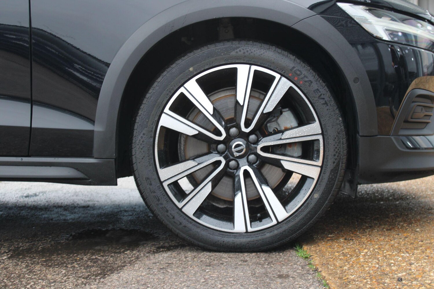 Used Volvo V60 Cross Country for sale - 77753772: Photo 33