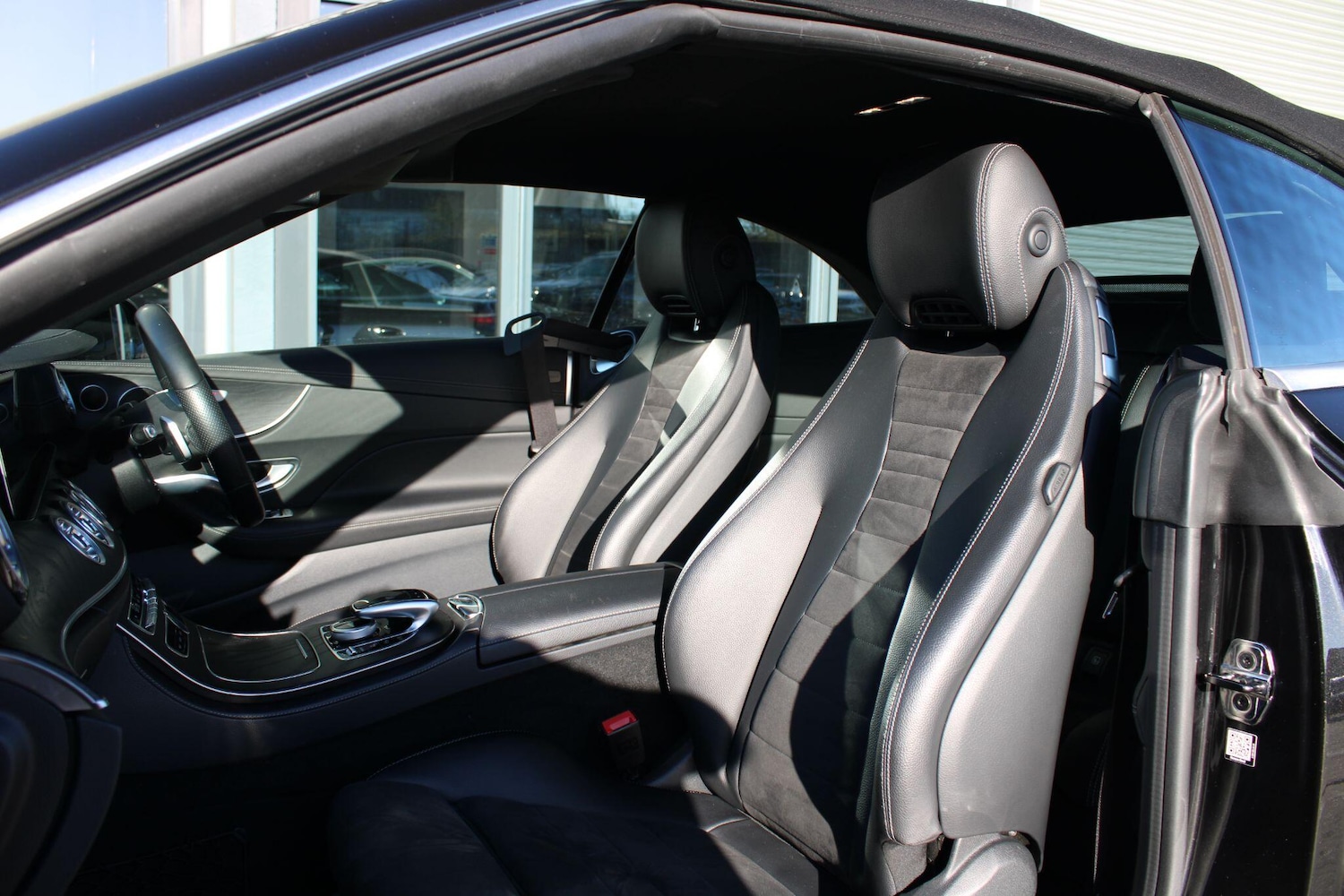 Used Mercedes-Benz E Class 2019 for sale - 76607660: Photo 16