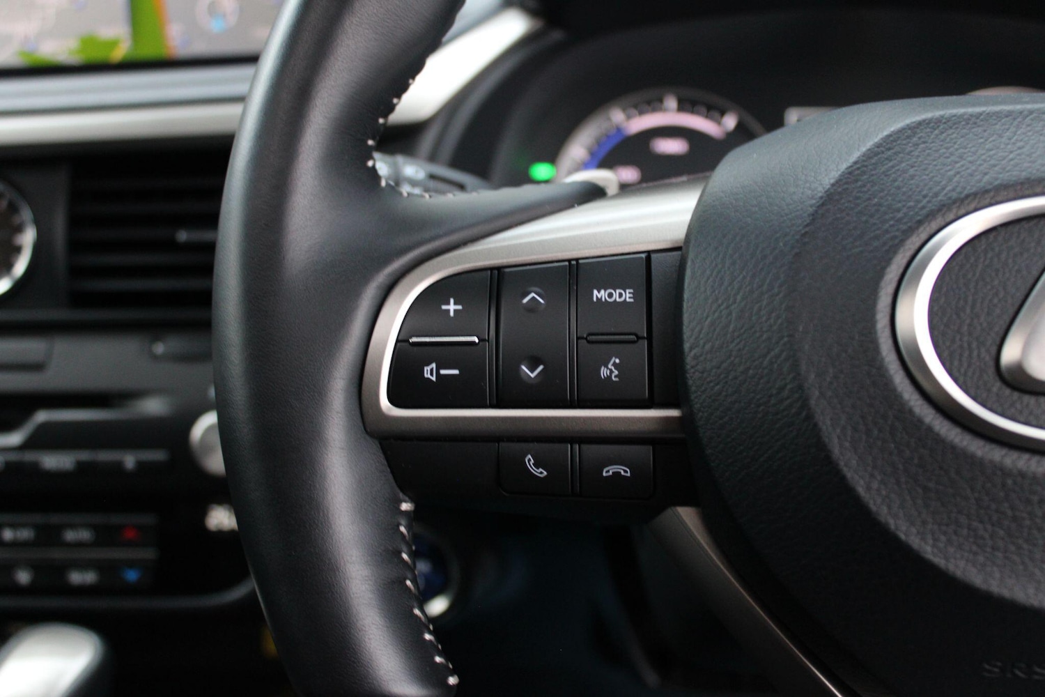 Used Lexus RX 2022 for sale - 77028992: Photo 27