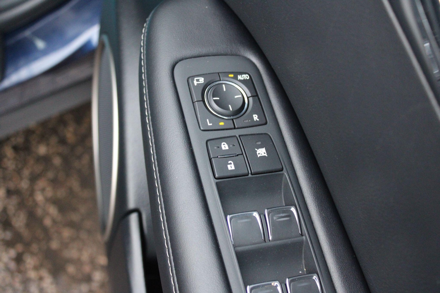 Used Lexus RX 2022 for sale - 77028992: Photo 31