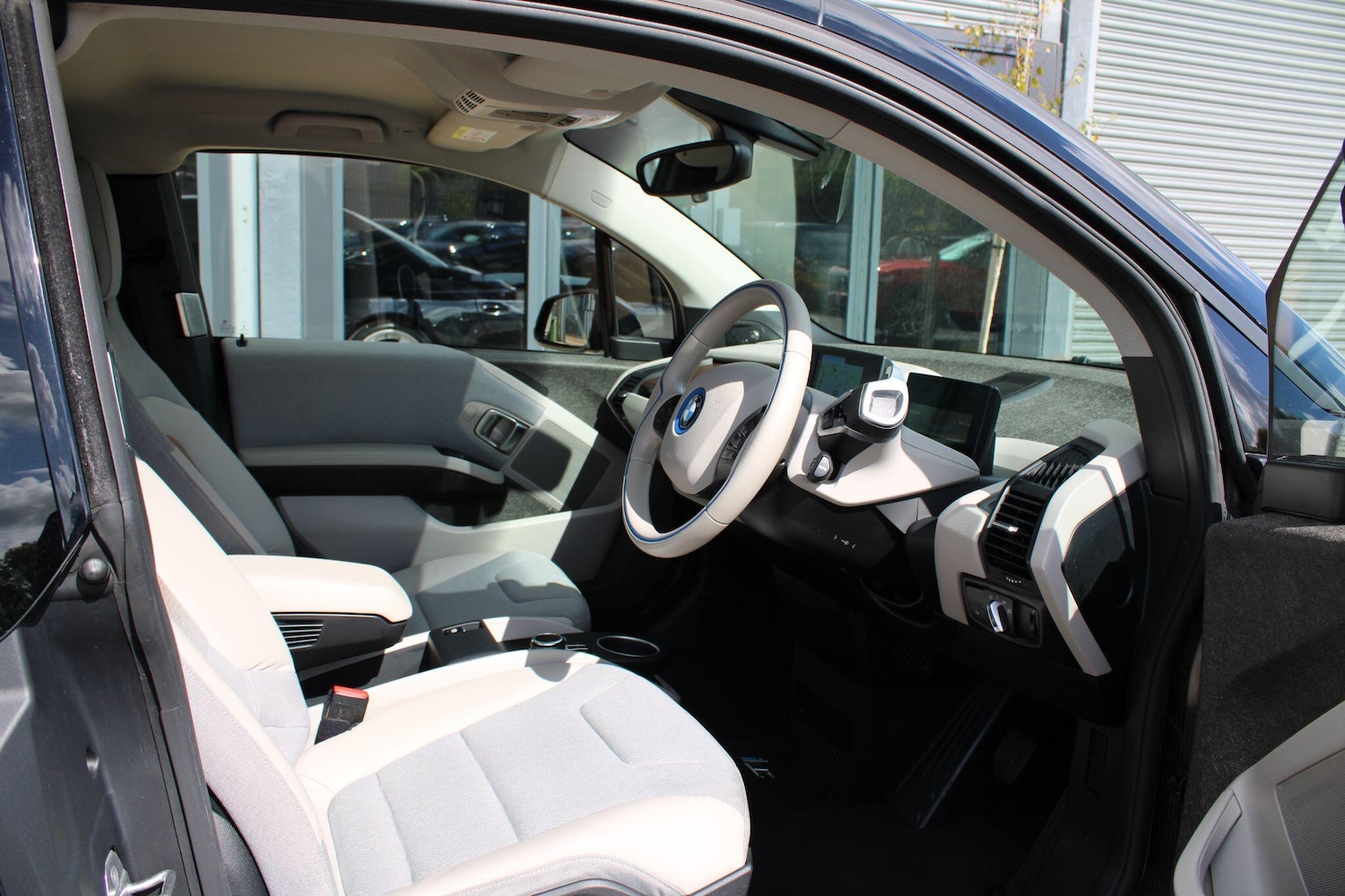 Used BMW i3 2022 for sale - 76610199: Photo 10