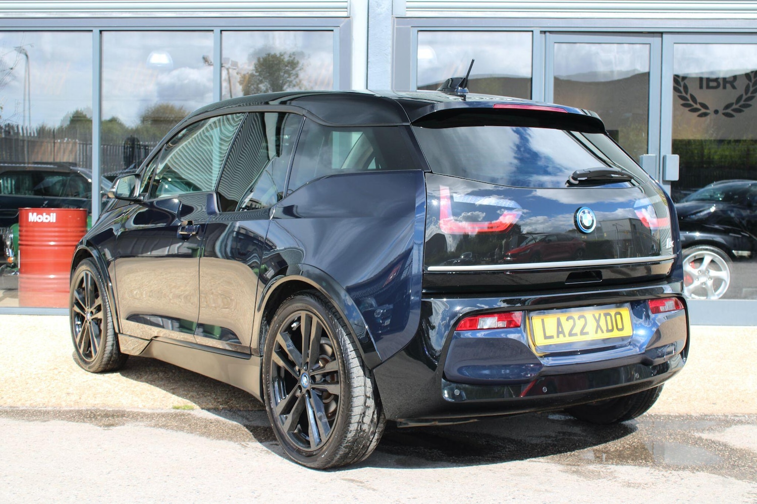 Used BMW i3 2022 for sale - 76610199: Photo 2