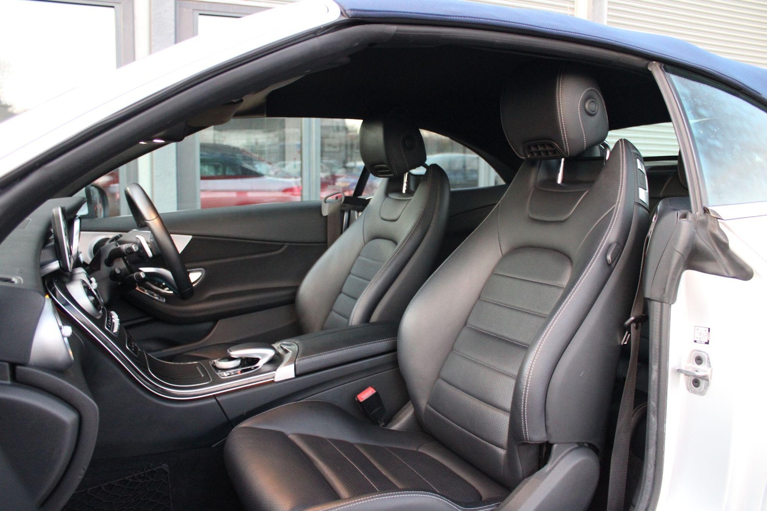 Used Mercedes-Benz C Class 2018 for sale - 77190878: Photo 16