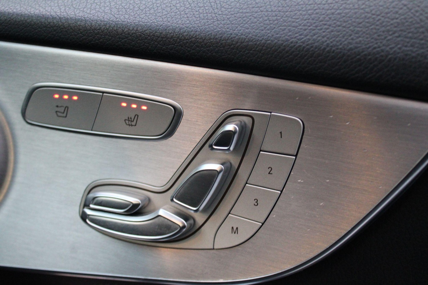 Used Mercedes-Benz C Class 2018 for sale - 77190878: Photo 24