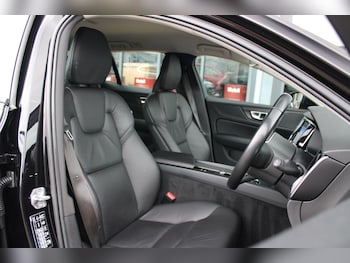 Used Volvo V60 2020 for sale - 77400717: Photo