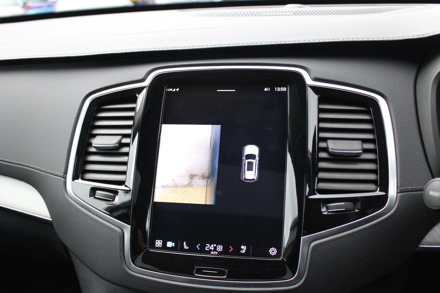 Used Volvo XC90 for sale - 77174581: Photo 23