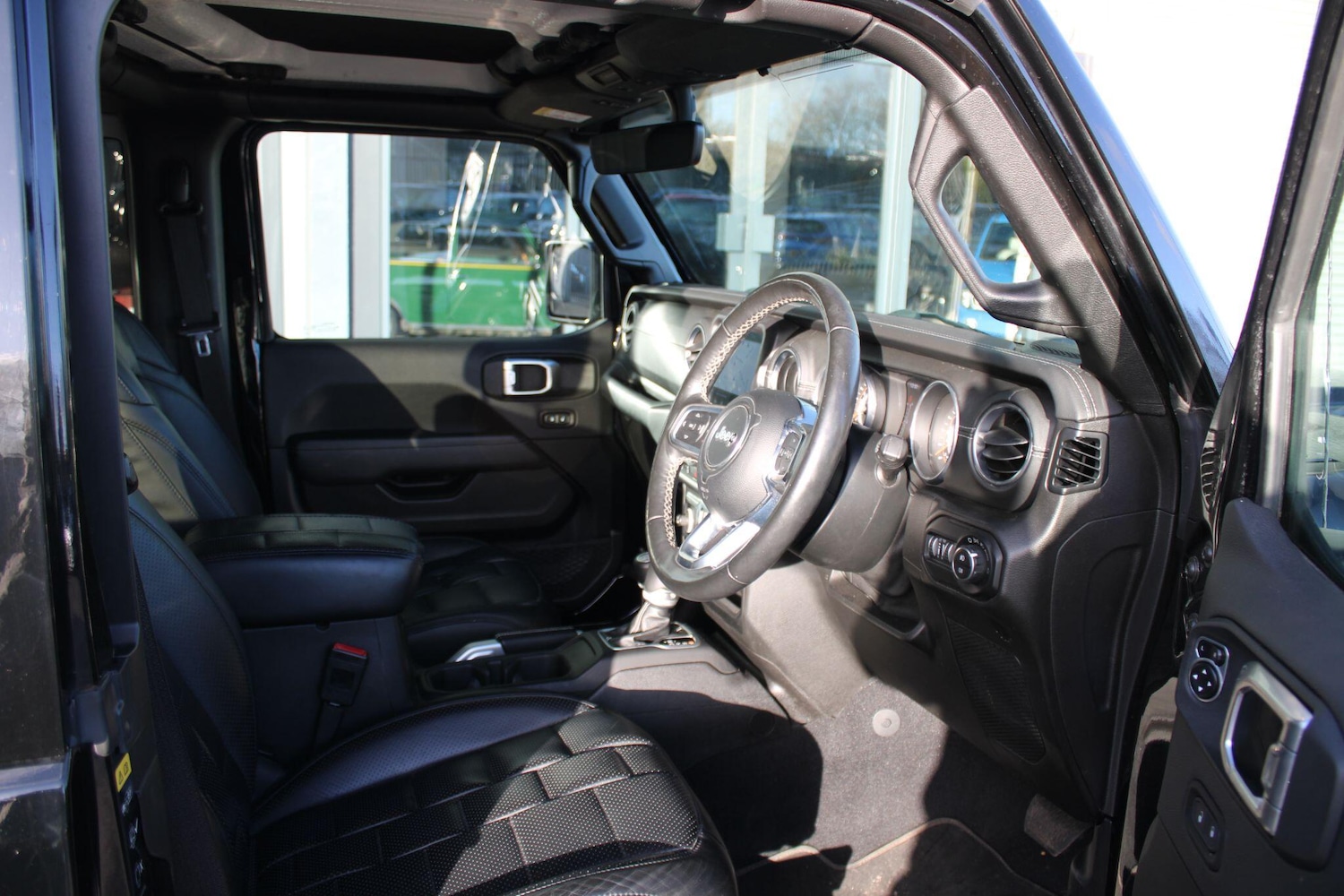 Used Jeep Wrangler 2020 for sale - 76886085: Photo 10