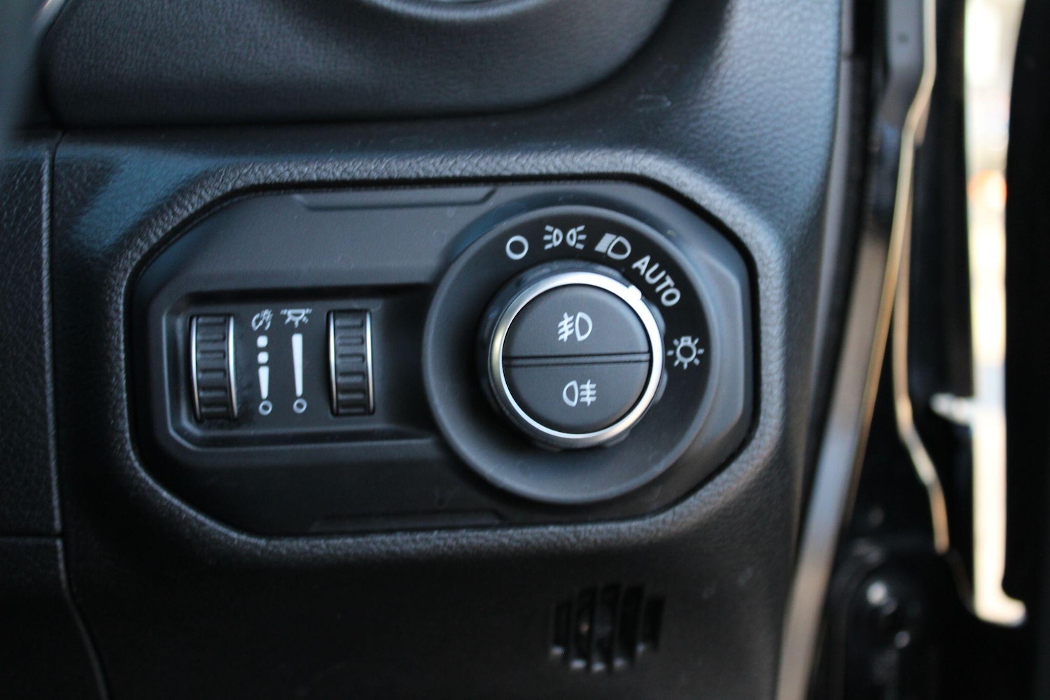 Used Jeep Wrangler 2020 for sale - 76886085: Photo 23