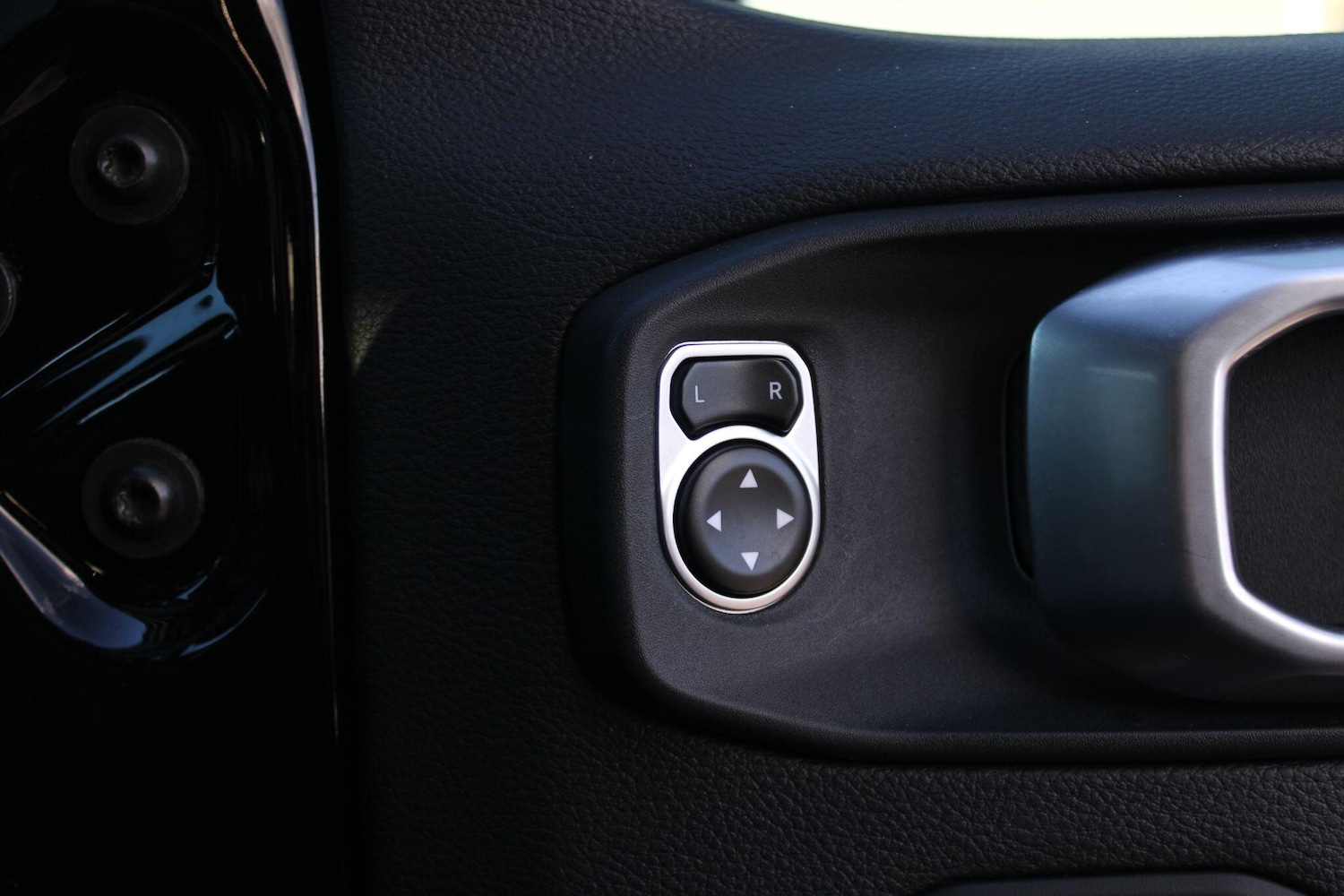 Used Jeep Wrangler 2020 for sale - 76886085: Photo 24