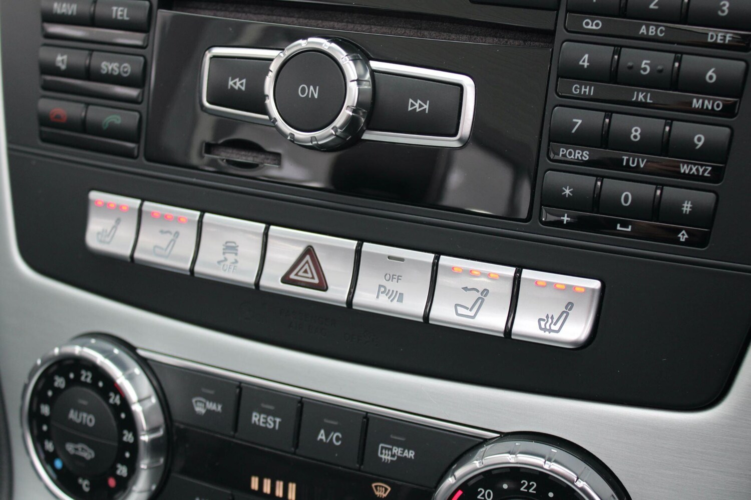 Used Mercedes-Benz SL for sale - 77671583: Photo 12