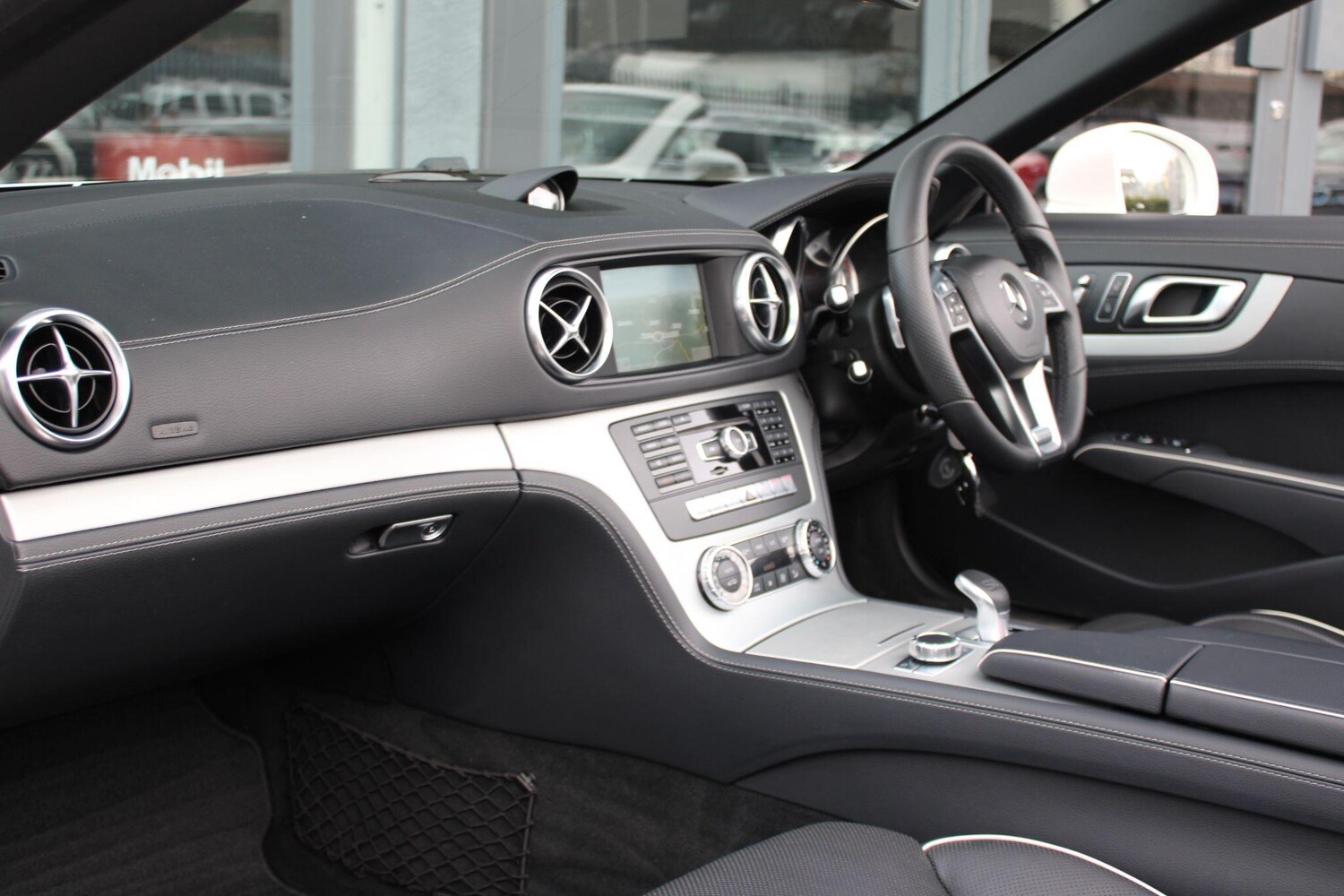 Used Mercedes-Benz SL for sale - 77671583: Photo 8