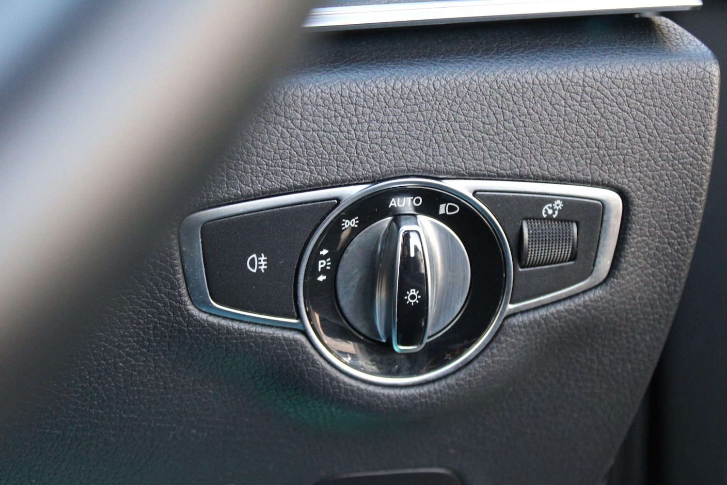 Used Mercedes-Benz E Class 2020 for sale - 77016859: Photo 29