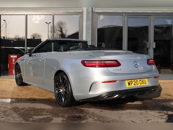 Used Mercedes-Benz E Class 2020 for sale - 77016859: Photo