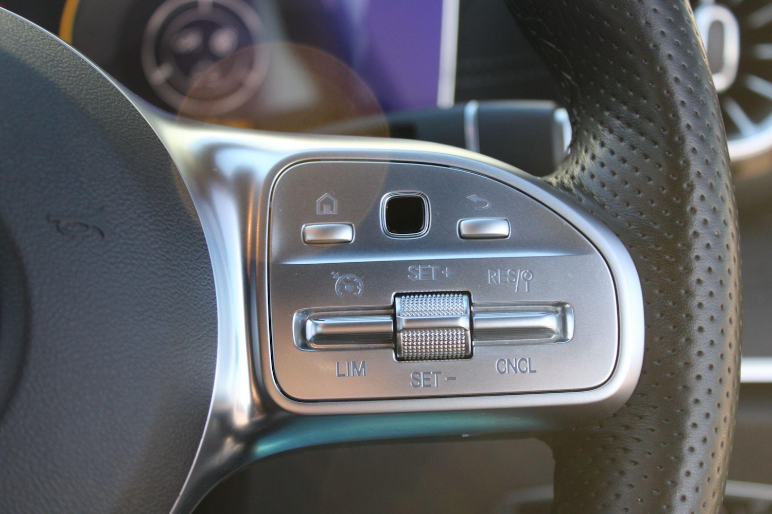 Used Mercedes-Benz E Class 2020 for sale - 77016859: Photo 37