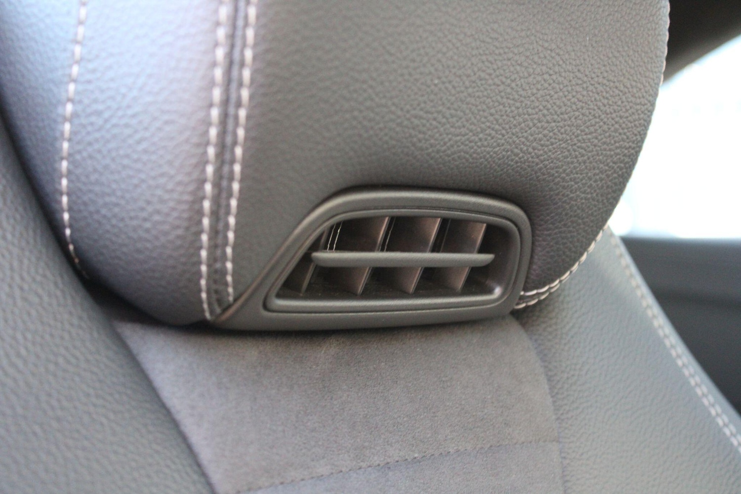 Used Mercedes-Benz E Class 2020 for sale - 77016859: Photo 40