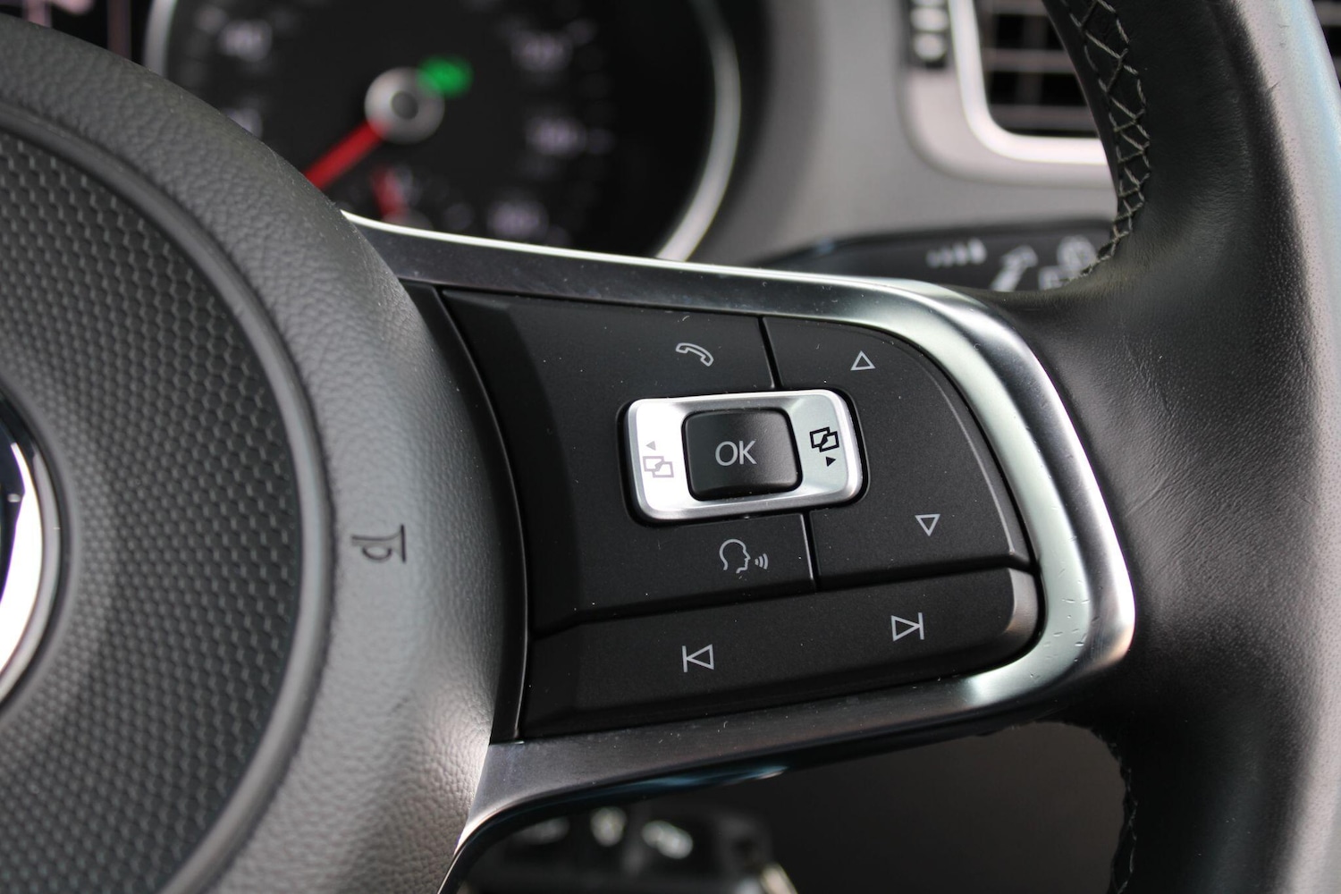 Used Volkswagen Polo 2017 for sale - 76610207: Photo 24