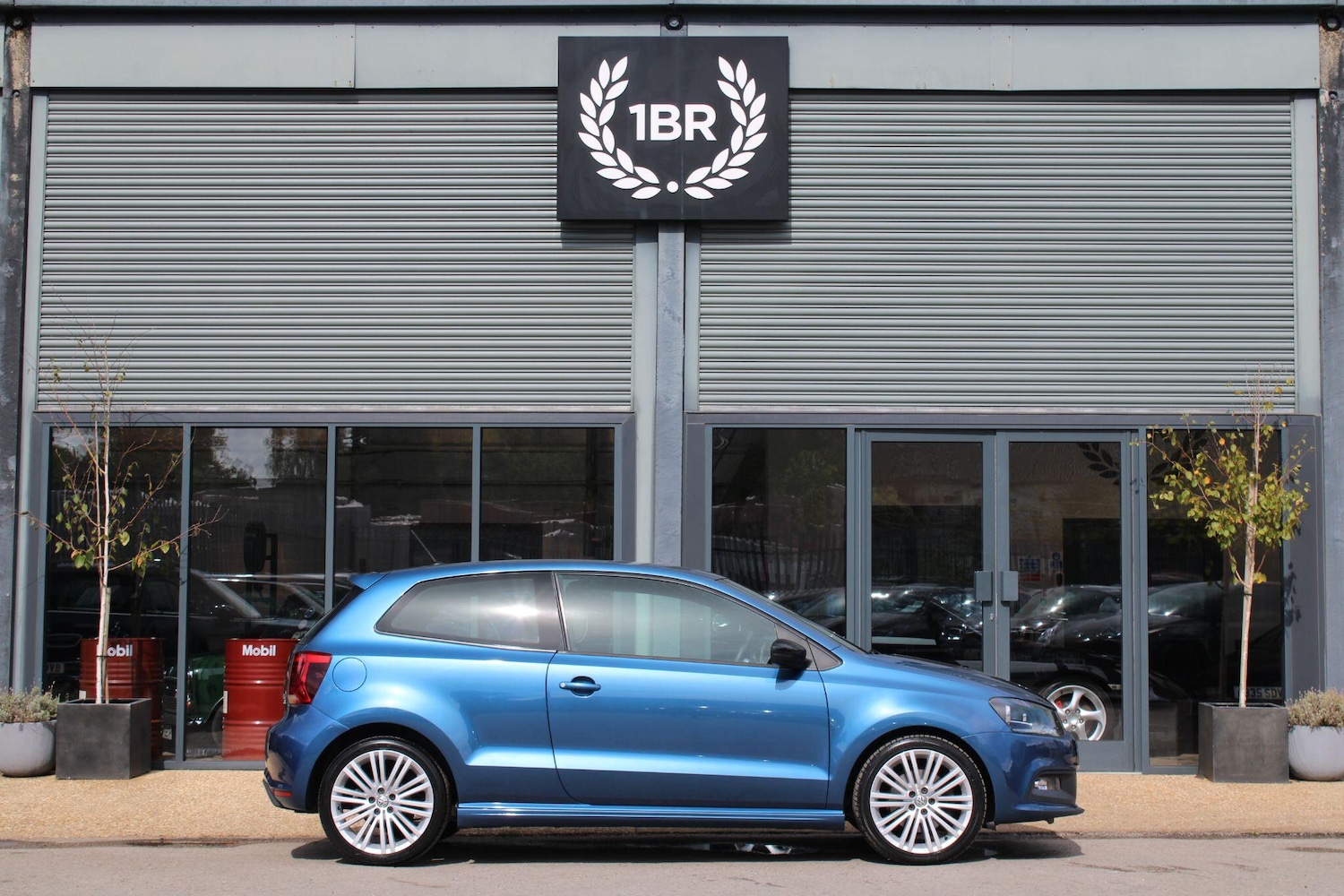 Used Volkswagen Polo 2017 for sale - 76610207: Photo 4