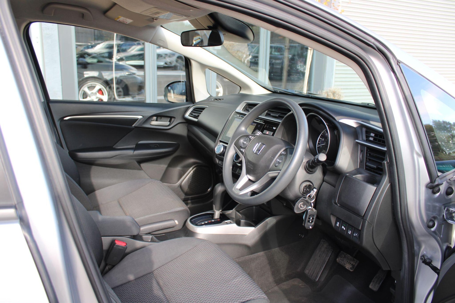 Used Honda Jazz 2019 for sale - 76608330: Photo 10