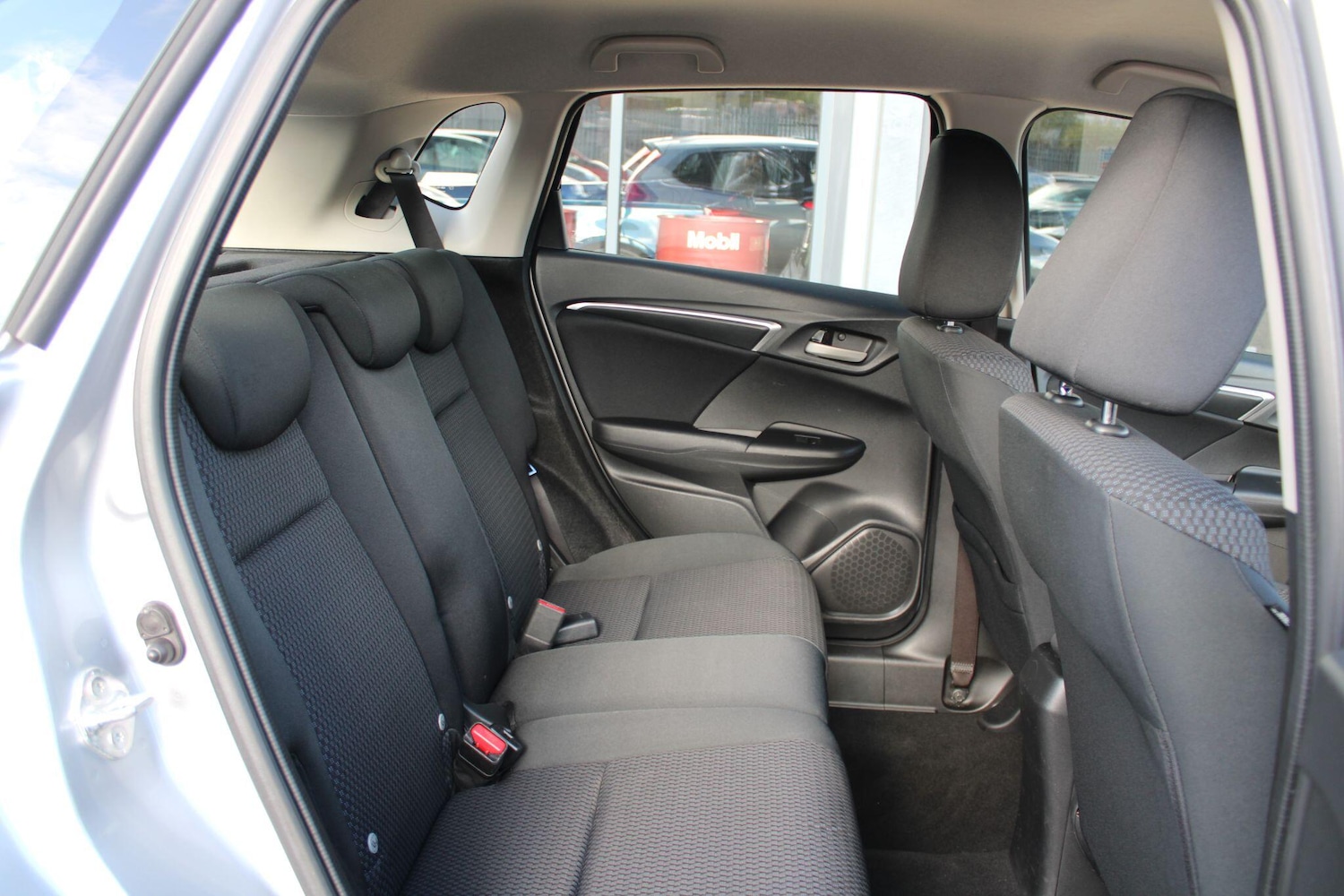 Used Honda Jazz 2019 for sale - 76608330: Photo 11