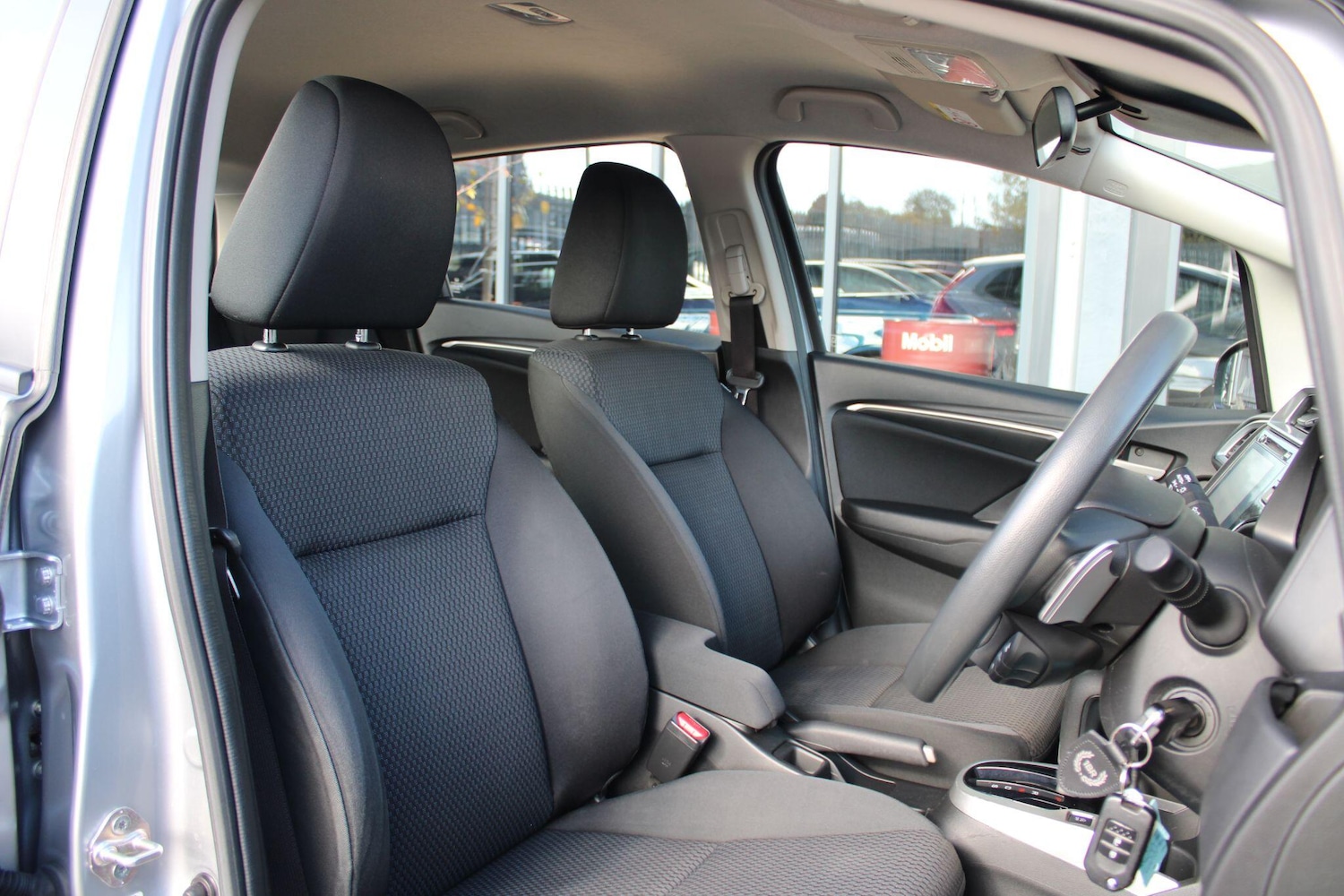 Used Honda Jazz 2019 for sale - 76608330: Photo 3