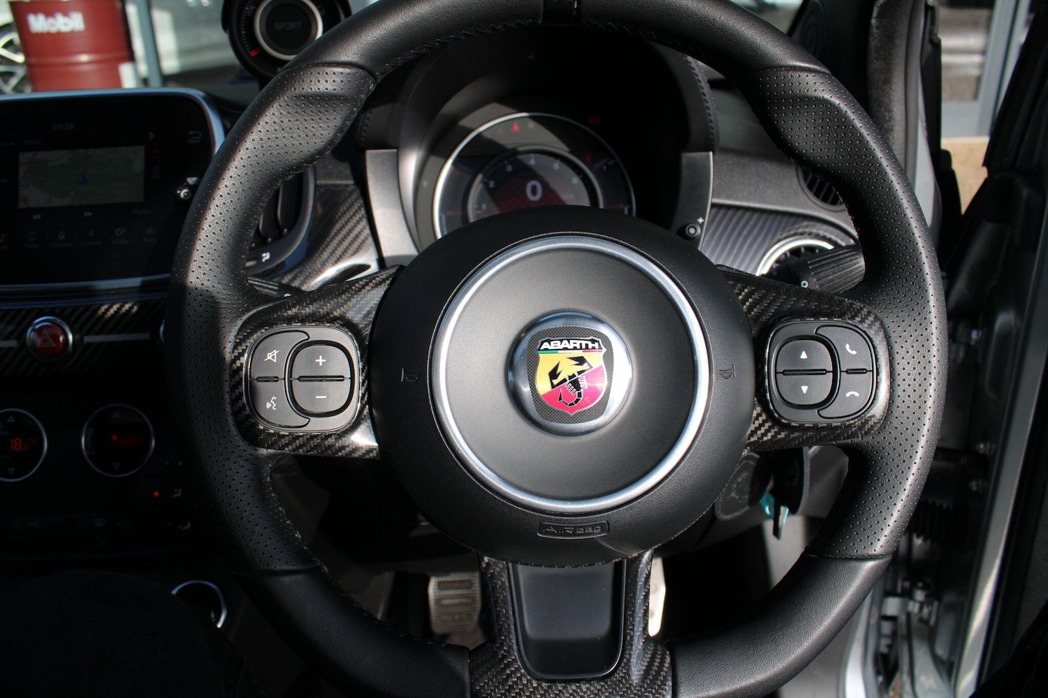 Used Abarth 695 2018 for sale - 77671570: Photo 23