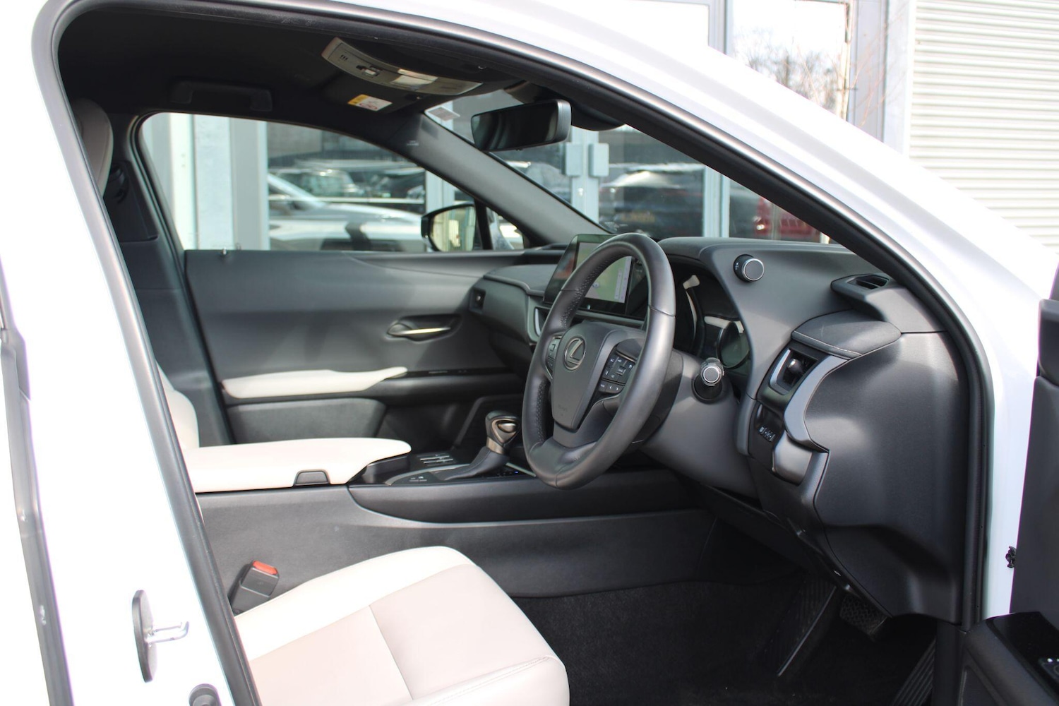 Used Lexus UX 2023 for sale - 77724078: Photo 10