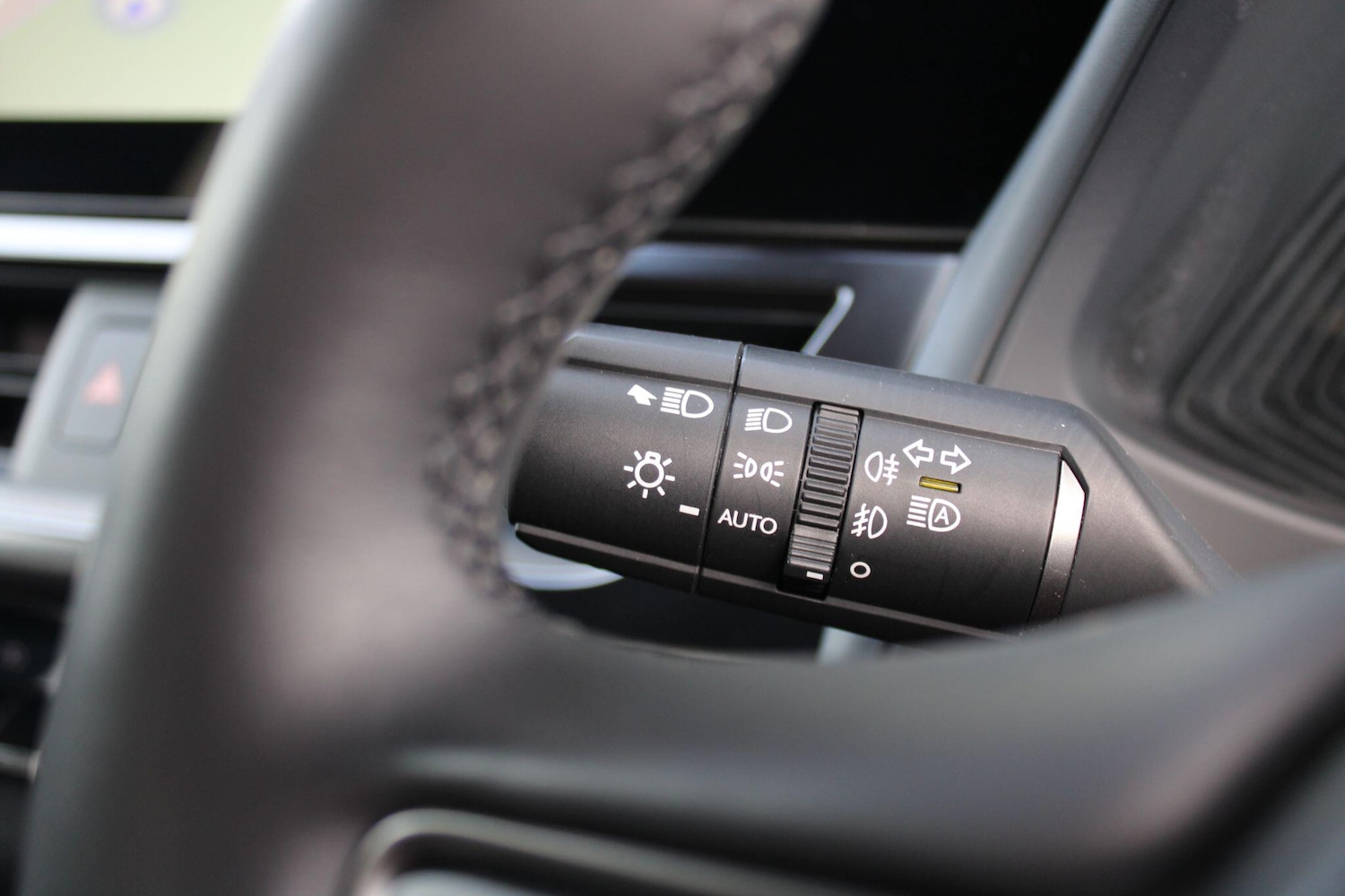 Used Lexus UX 2023 for sale - 77724078: Photo 20