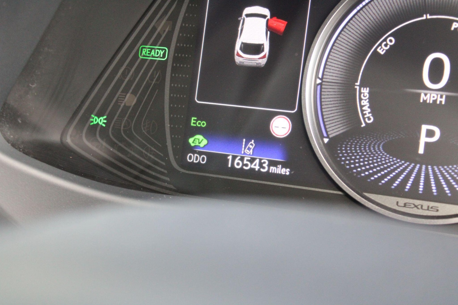 Used Lexus UX 2023 for sale - 77724078: Photo 40