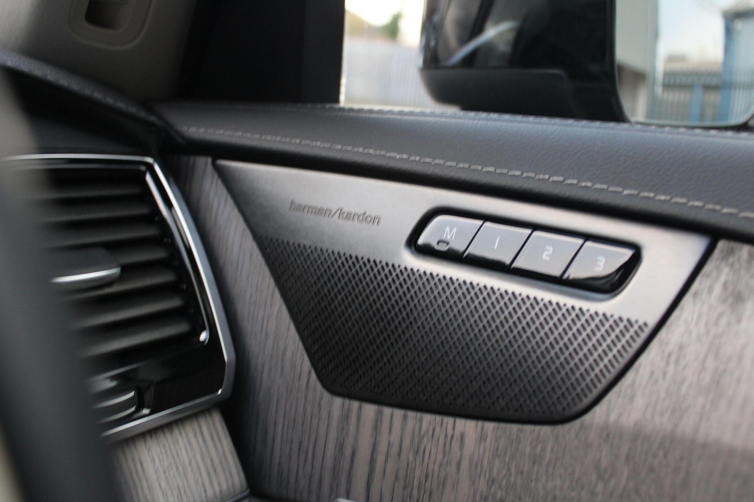 Used Volvo XC90 2022 for sale - 76765483: Photo 5