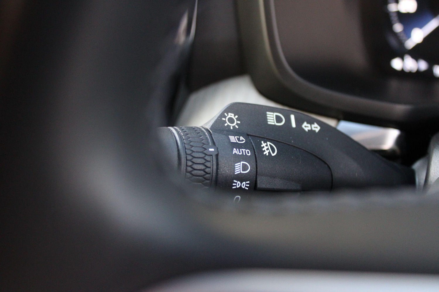 Used Volvo V60 Cross Country 2021 for sale - 76765281: Photo 22