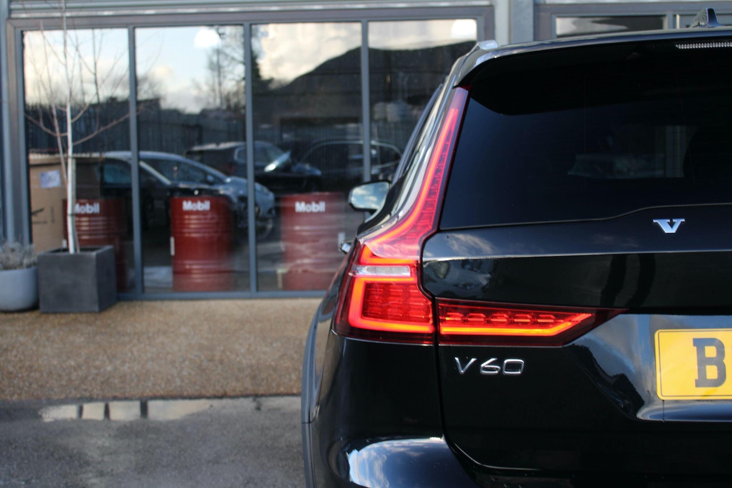 Used Volvo V60 Cross Country 2021 for sale - 76765281: Photo 33