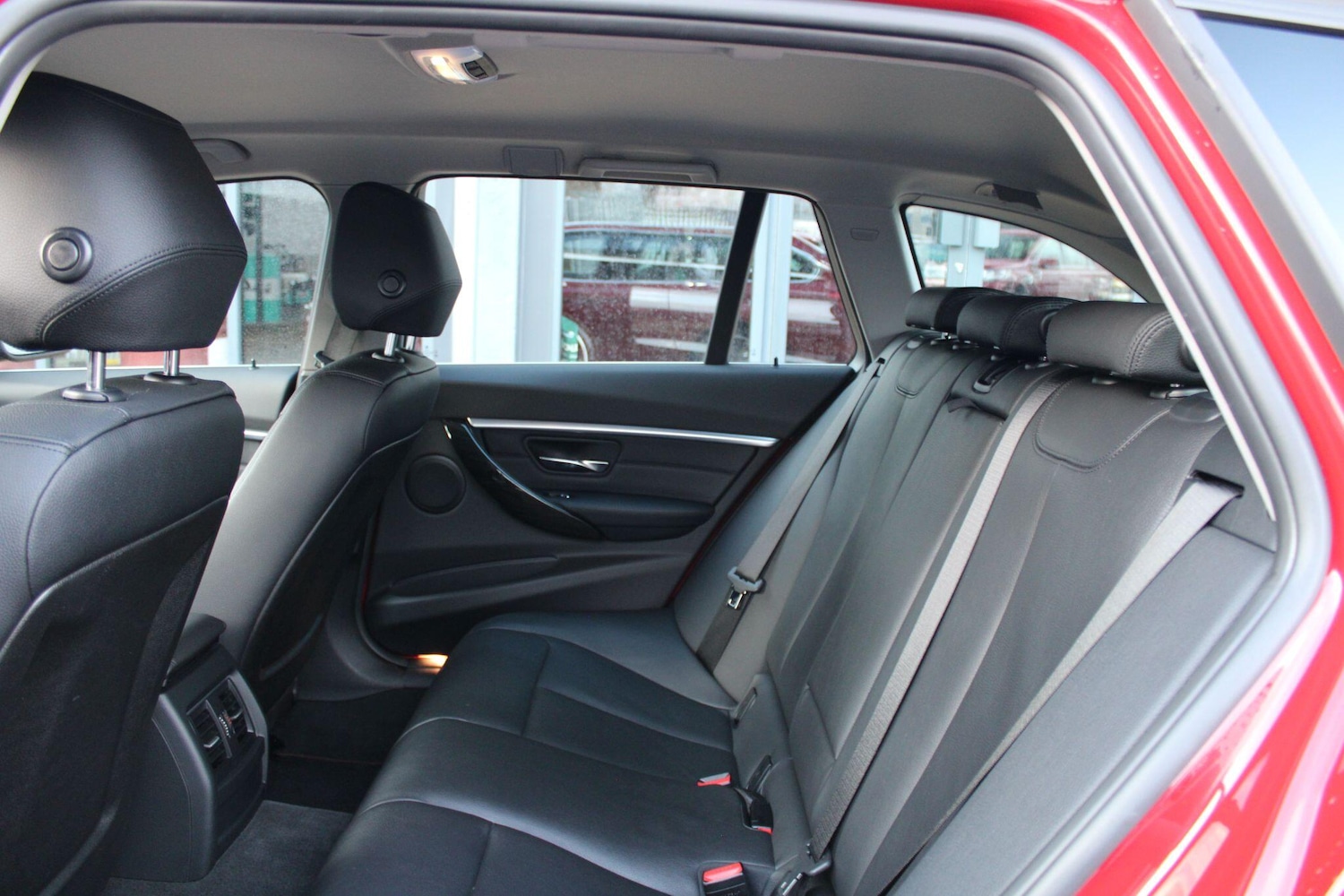 Used BMW 3 Series 2017 for sale - 77440109: Photo 15