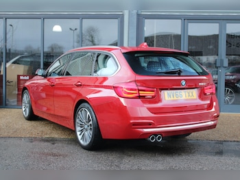 Used BMW 3 Series 2017 for sale - 77440109: Photo