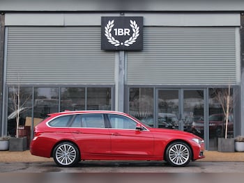 Used BMW 3 Series 2017 for sale - 77440109: Photo