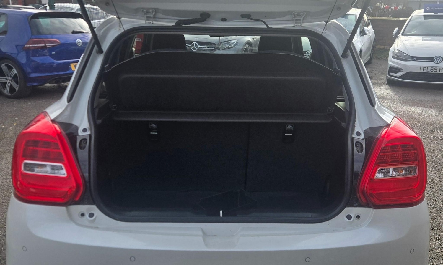 Used Suzuki Swift 2025 for sale - 77354977: Photo 16