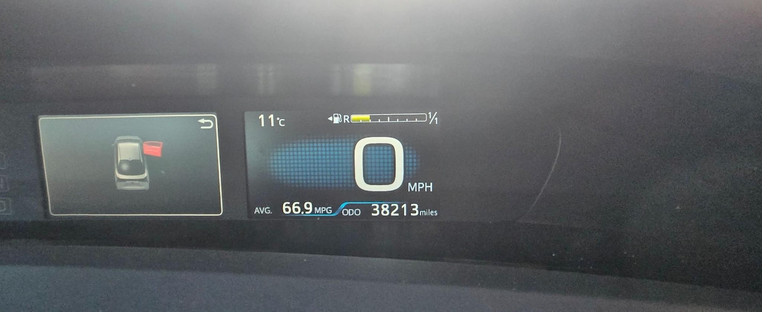 Used Toyota Prius 2025 for sale - 77055978: Photo 11