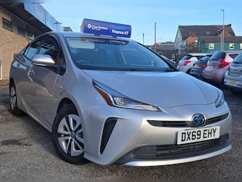 2025 (69) - 1.8 VVT-h T Spirit Hatchback 5dr Petrol Hybrid CVT Euro 6 (s/s) (136 ps)