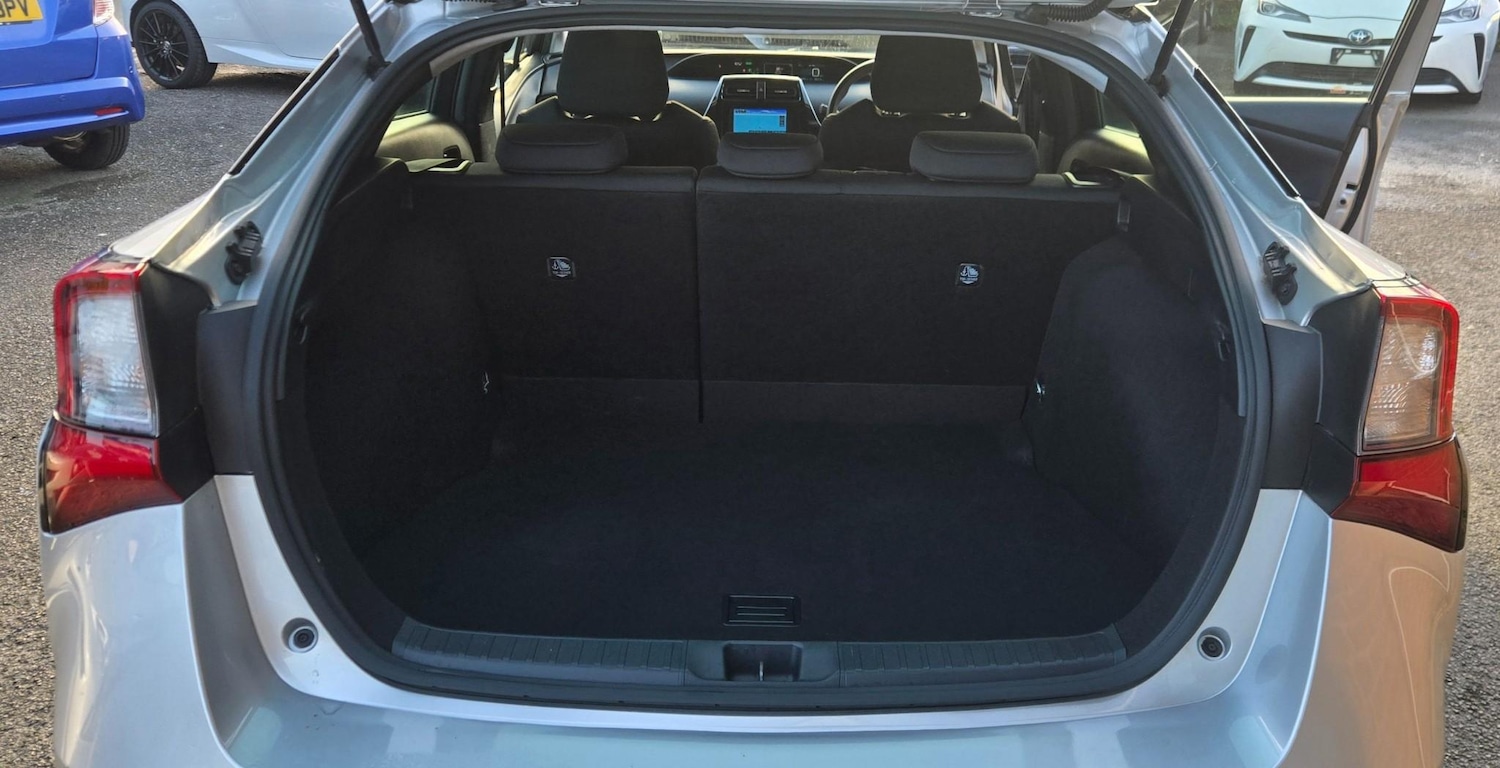 Used Toyota Prius 2025 for sale - 77055978: Photo 9