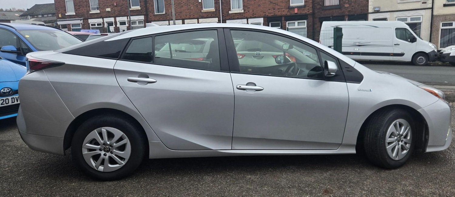 Used Toyota Prius 2016 for sale - 77152408: Photo 5