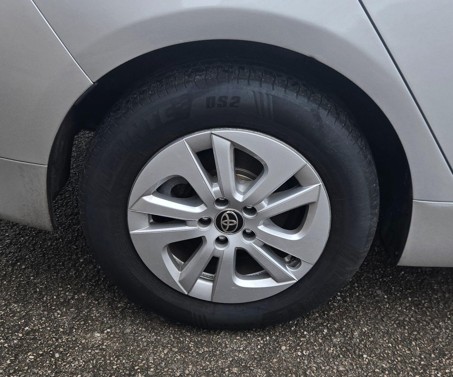 Used Toyota Prius 2016 for sale - 77152408: Photo 6