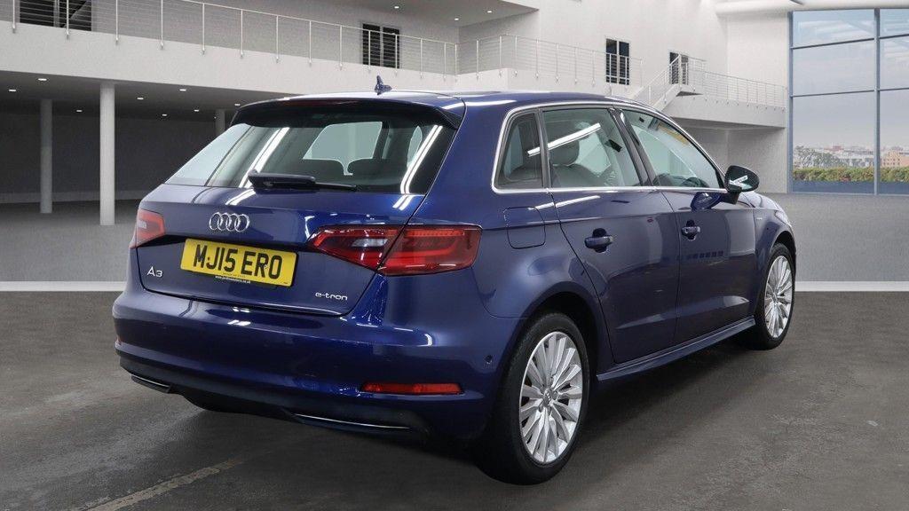 Used Audi A3 2015 for sale - 76468848: Photo 4