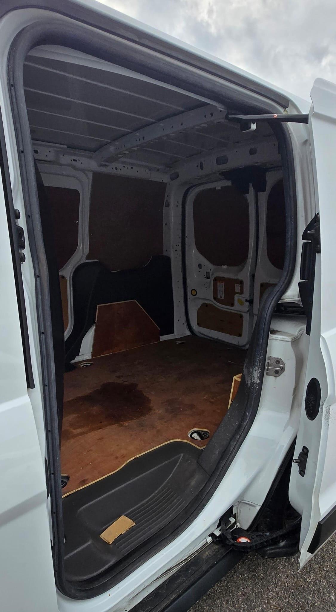 Used Ford Transit Connect 2021 for sale - 75037161: Photo 6