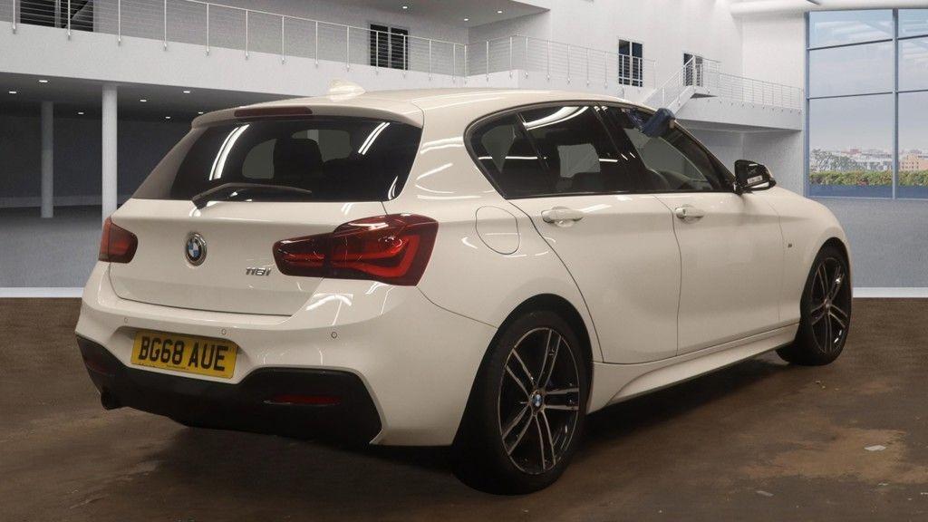 Used BMW 1 Series 2018 for sale - 76627472: Photo 2