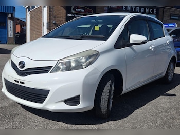 Used Toyota Vitz undefined for sale - 78911984: Photo